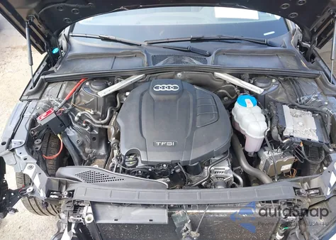 2018 Audi A4 2.0T Premium z USA, uszkodzony, nr VIN WAUENAF40JA113091